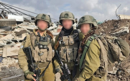לוחמות ברצועת עזה (צילום: טל שלו)