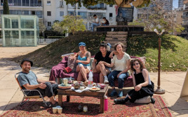 תל חי בכיכר הבימה (צילום: באדיבות המצולם)