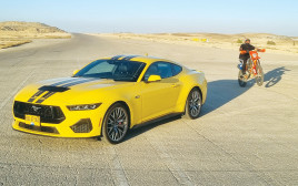 פורד מוסטנג GT (צילום: אודי עציון)