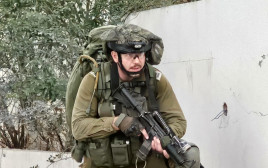 ד"ר ברסקי בעת לחימה בלבנון (צילום: פרטי)