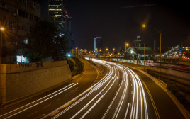 נתיבי איילון (צילום: אסתר רוביאן, פלאש 90)