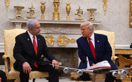 דונלד טראמפ ובנימין נתניהו (צילום: אבי אוחיון, לע"מ)