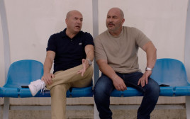 ליאור רז ואייל ברקוביץ' בקמפיין ל"בריטניה ישראל" (צילום: בבושקה הפקות)