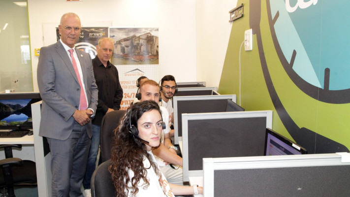 חמ״ל מיוחד לנזקי השיפוצים בצפון ובדרום (צילום:  אלון תלמי )